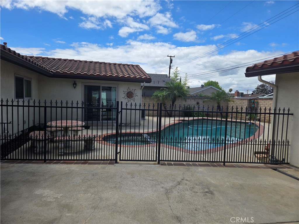 Property photo 36