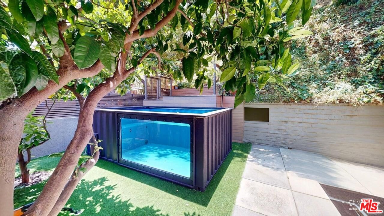 Property photo 16
