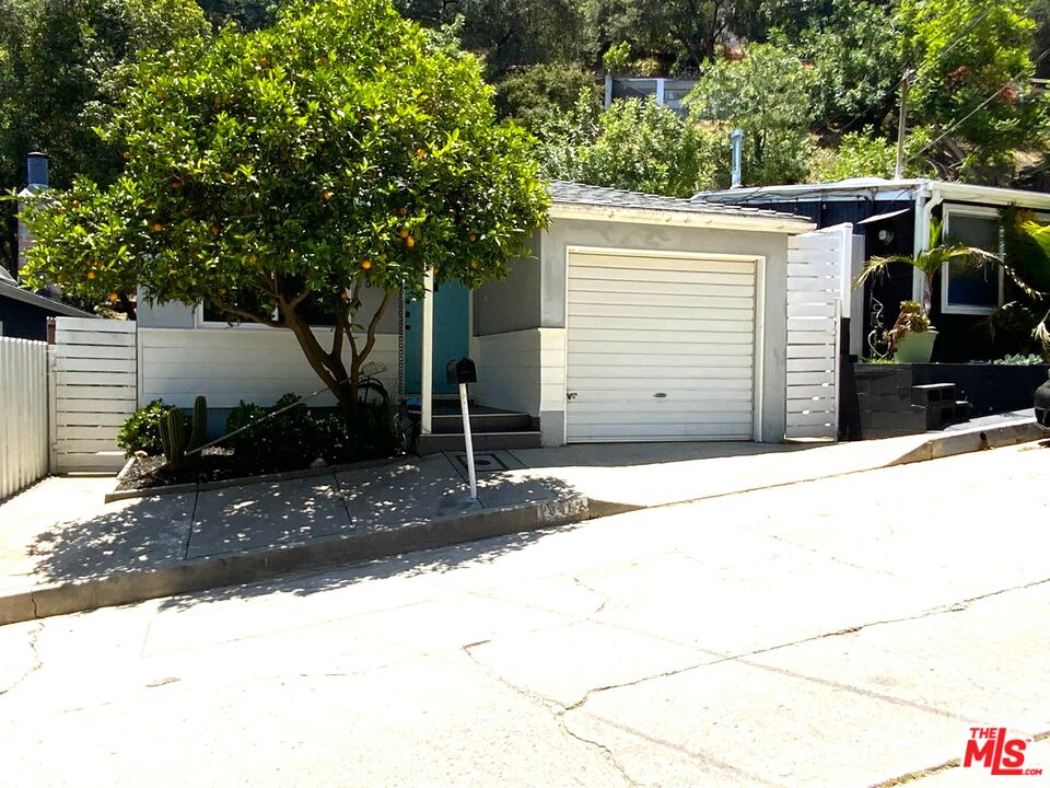 Property photo 32