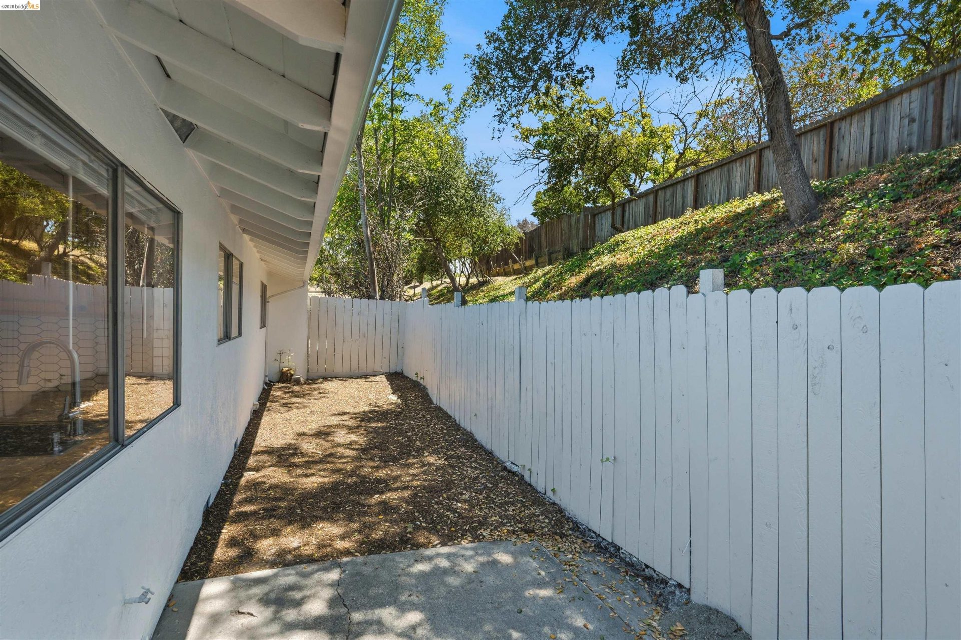 Property photo 32