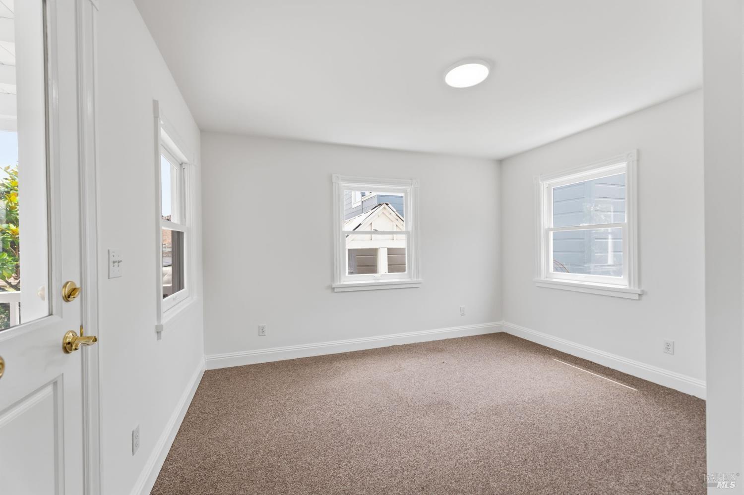 Property photo 50