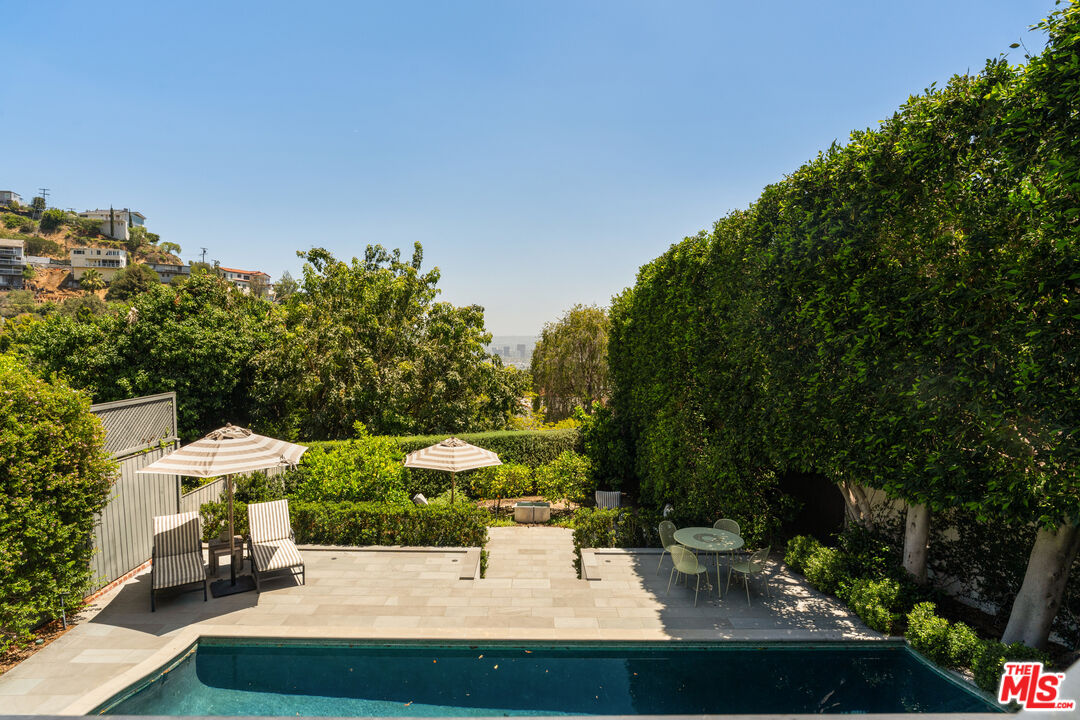 Property photo 44
