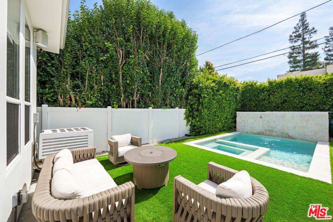 Property photo 31