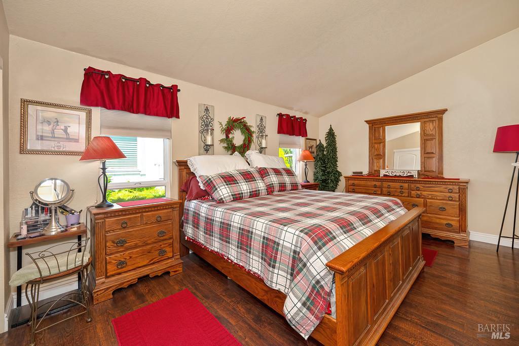 Property photo 32