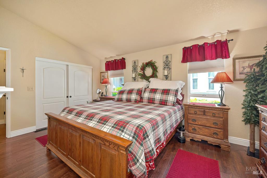 Property photo 36