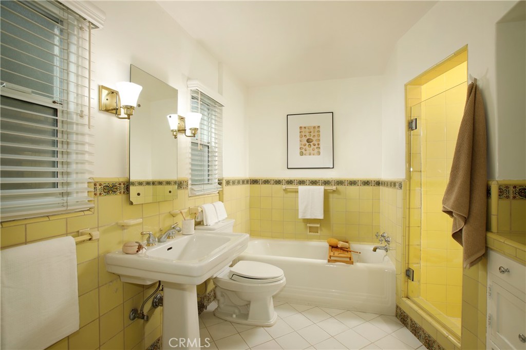 Property photo 38