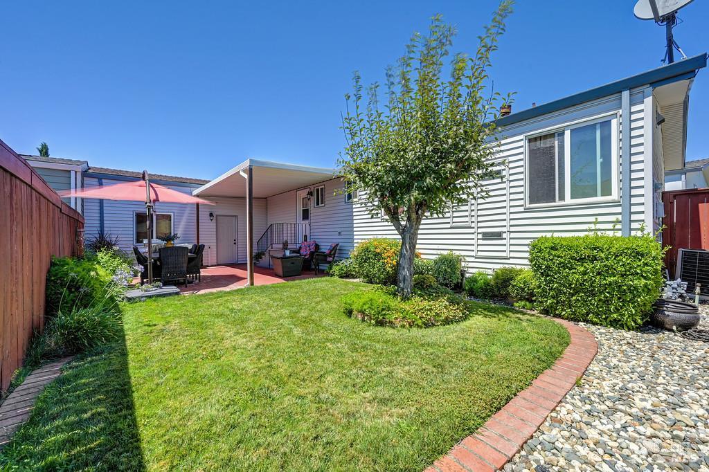Property photo 43
