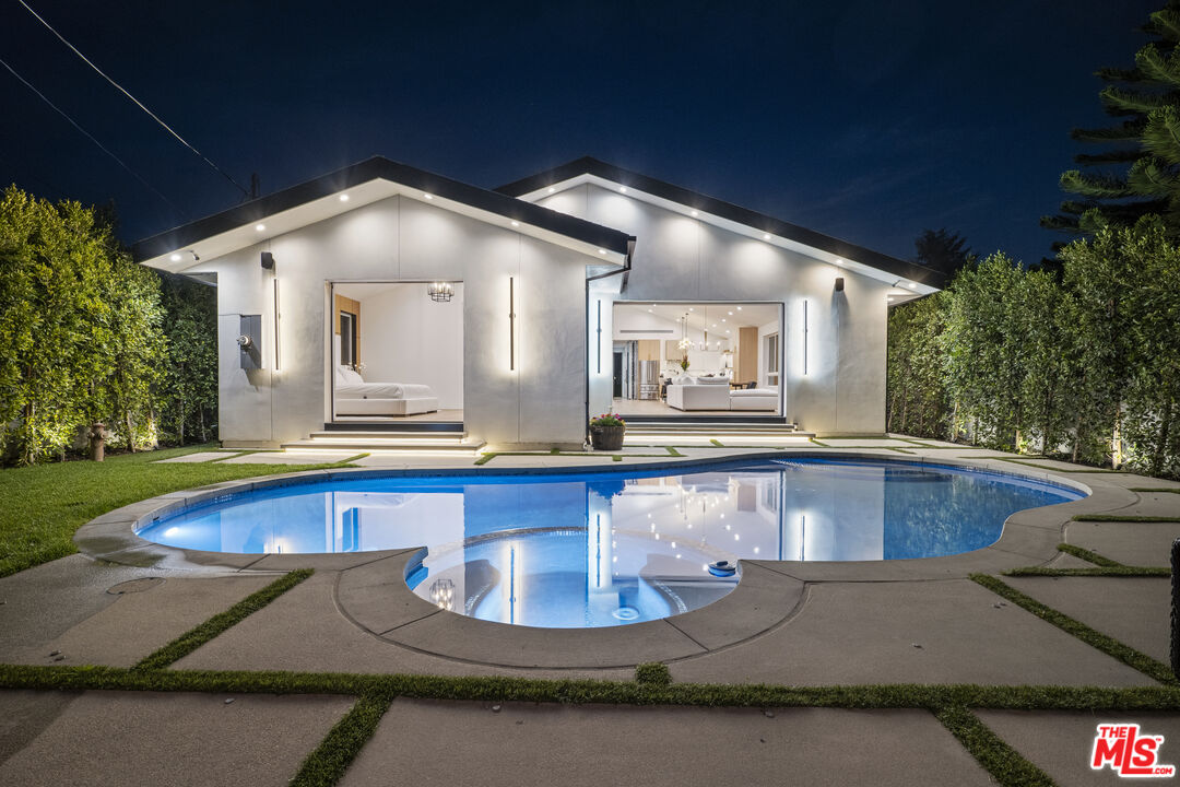 Property photo 35