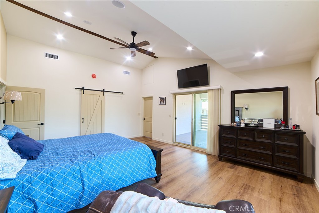 Property photo 44