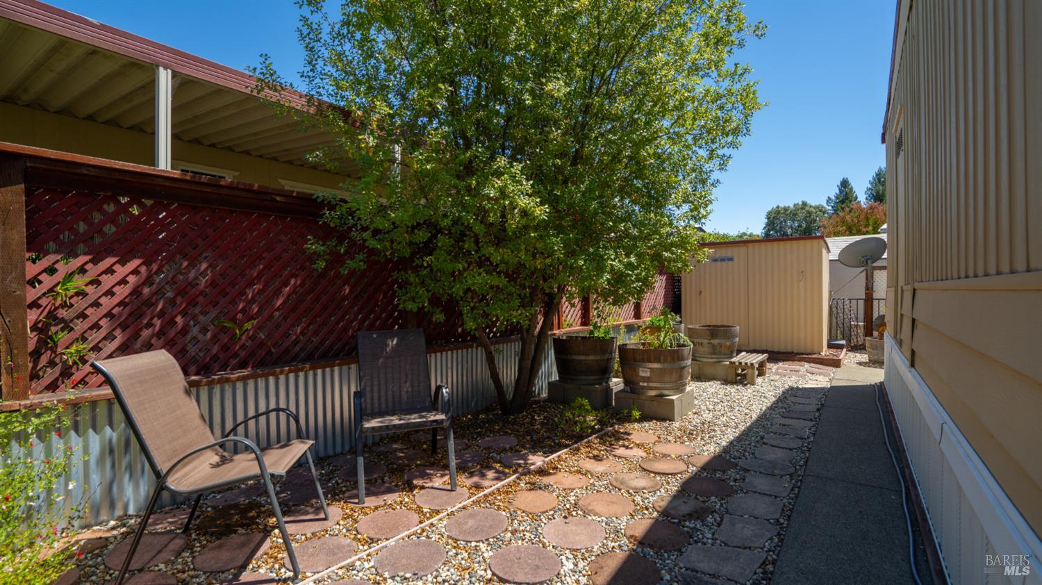 Property photo 33