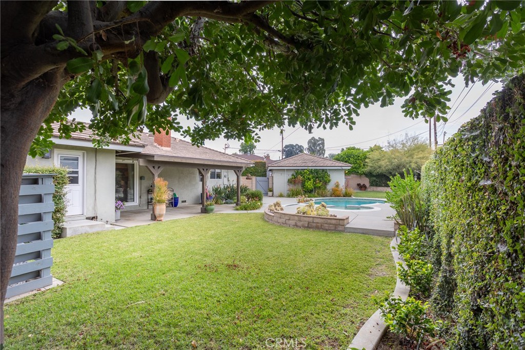 Property photo 37