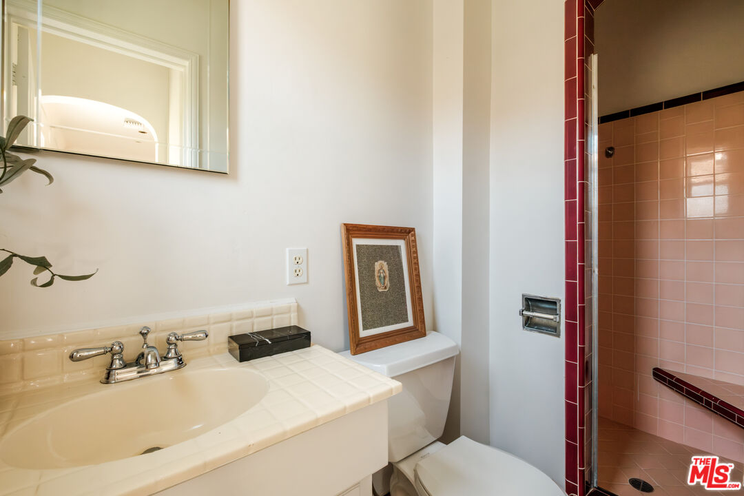 Property photo 31