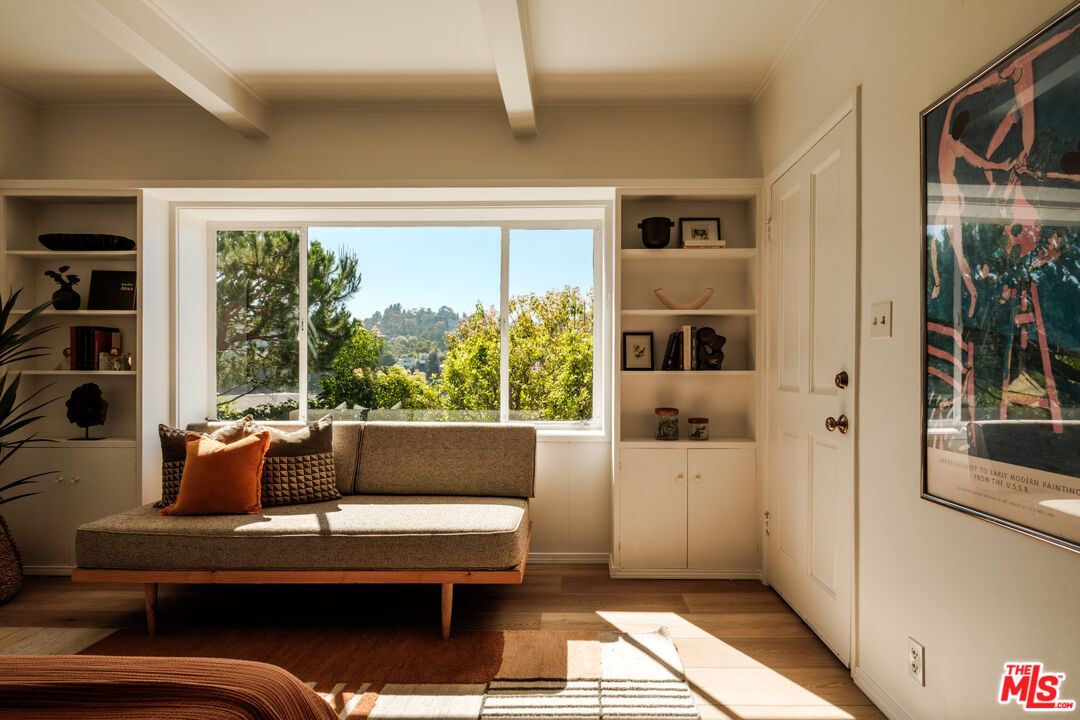 Property photo 35