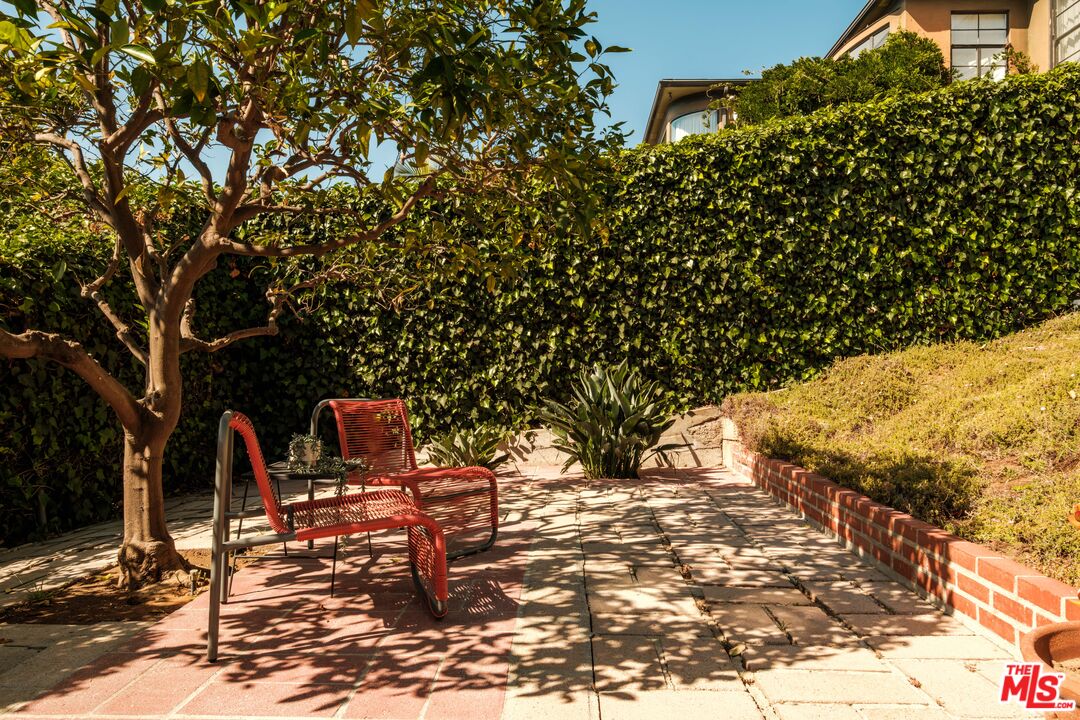 Property photo 43