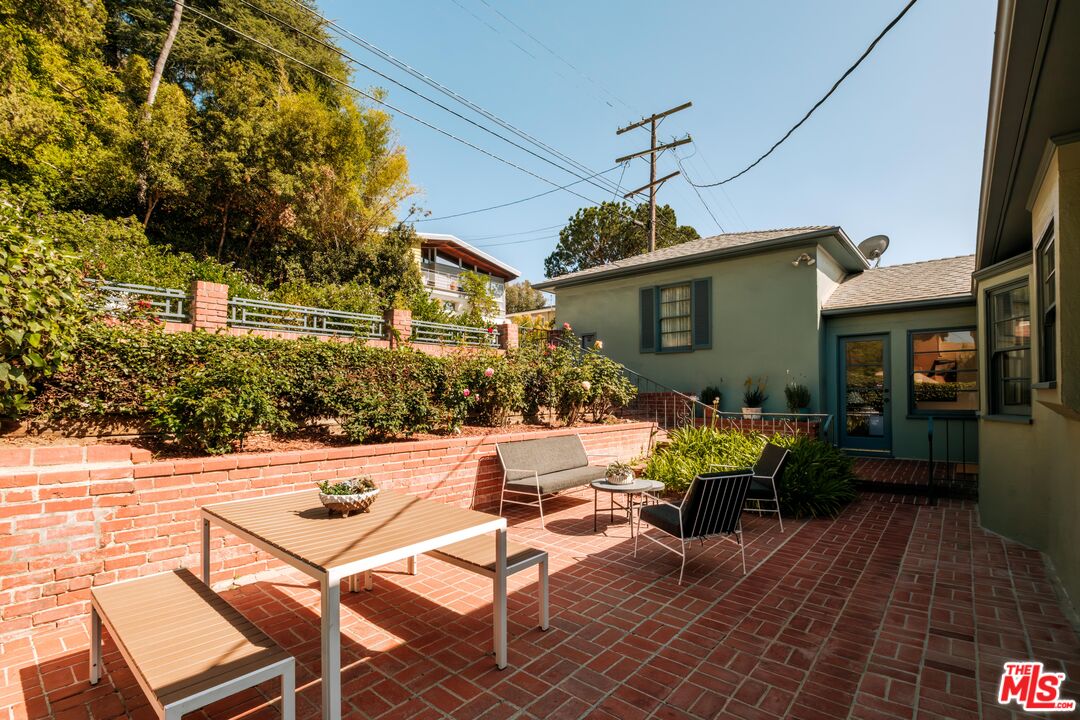 Property photo 44