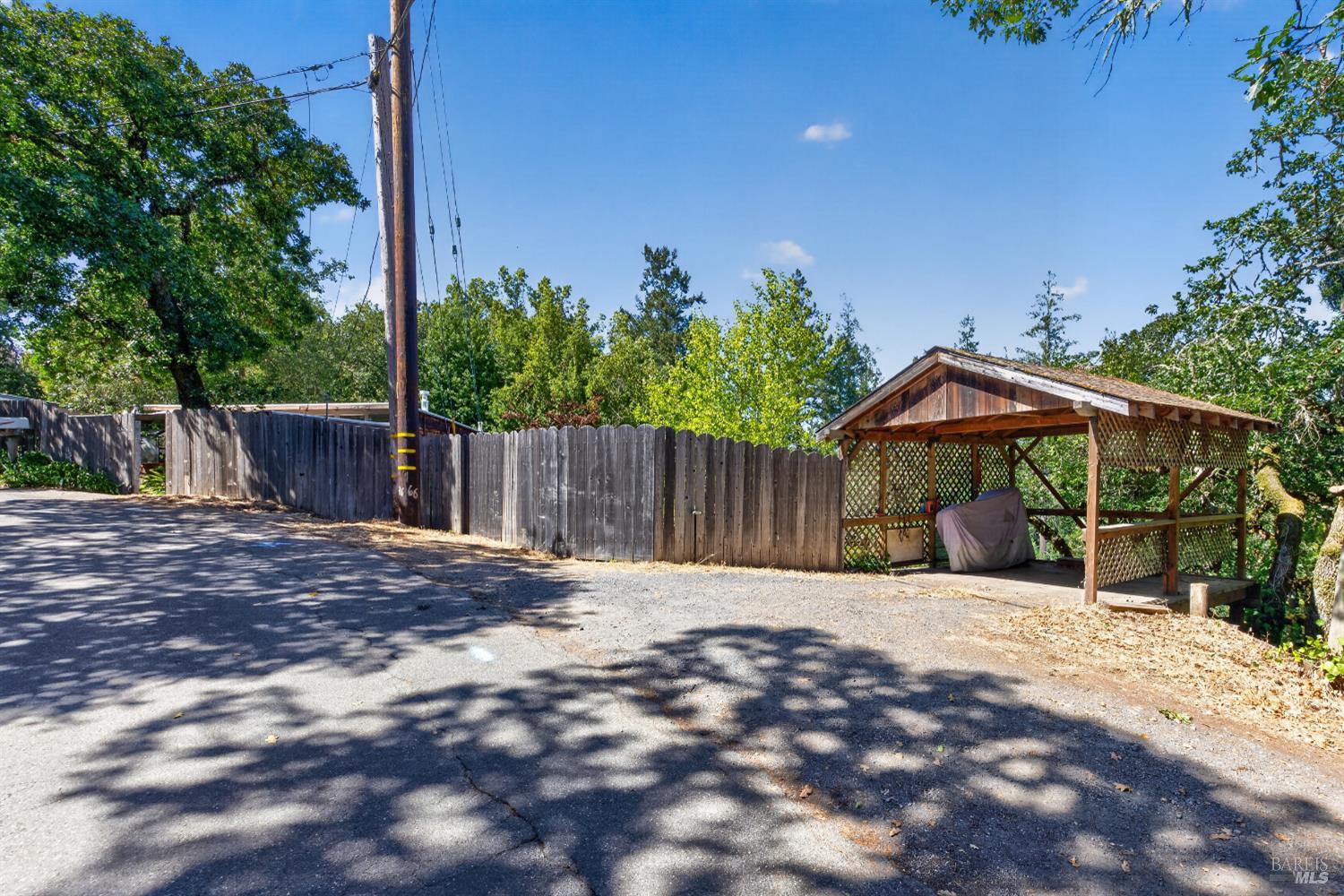 Property photo 44