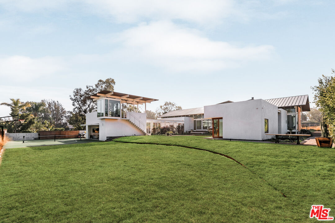 Property photo 37