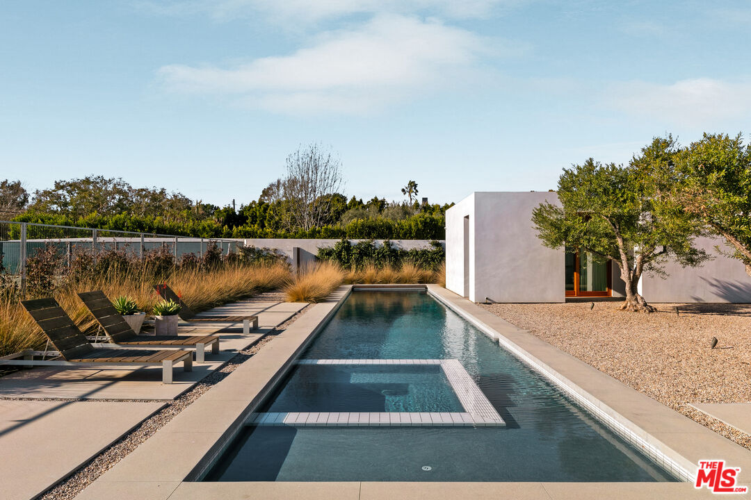 Property photo 50