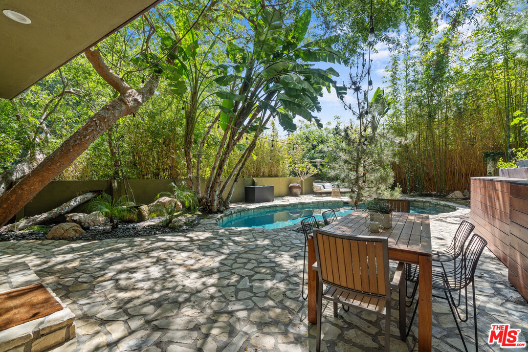 Property photo 43