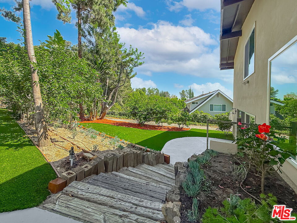 Property photo 32