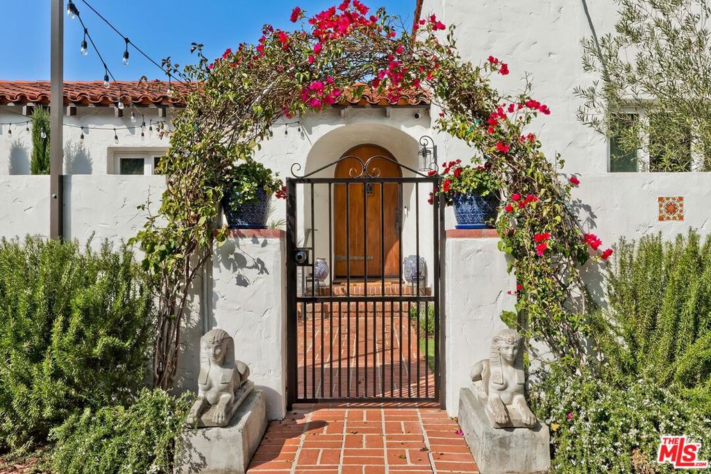 Property photo 12