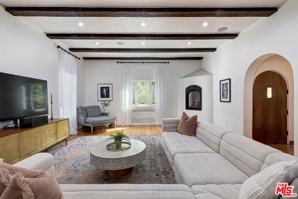 Property photo 23