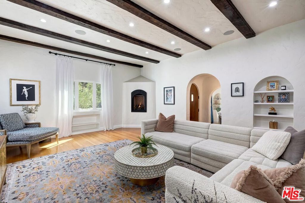 Property photo 24