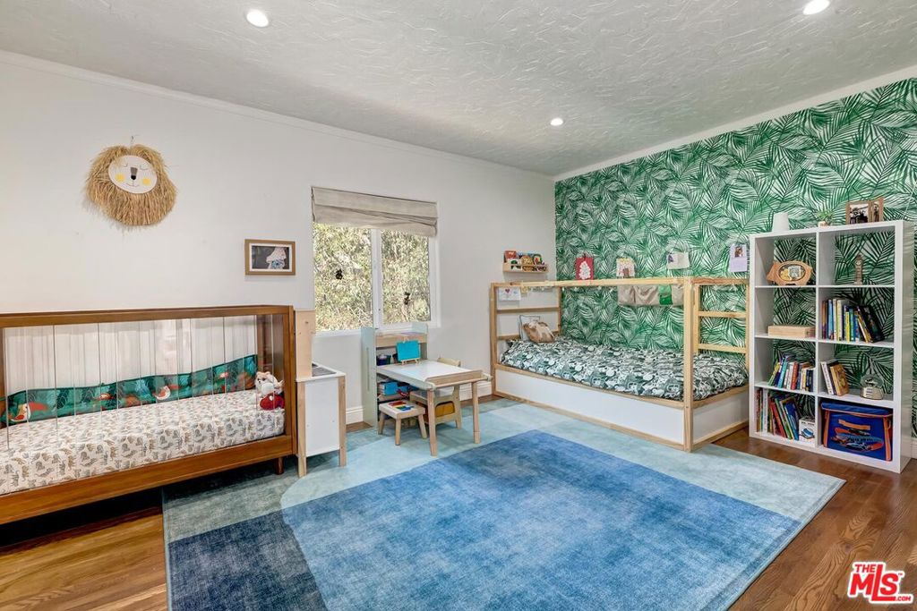 Property photo 36