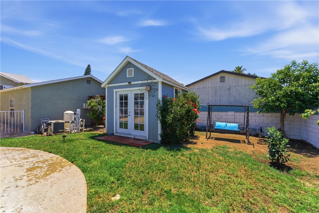 Property photo 28