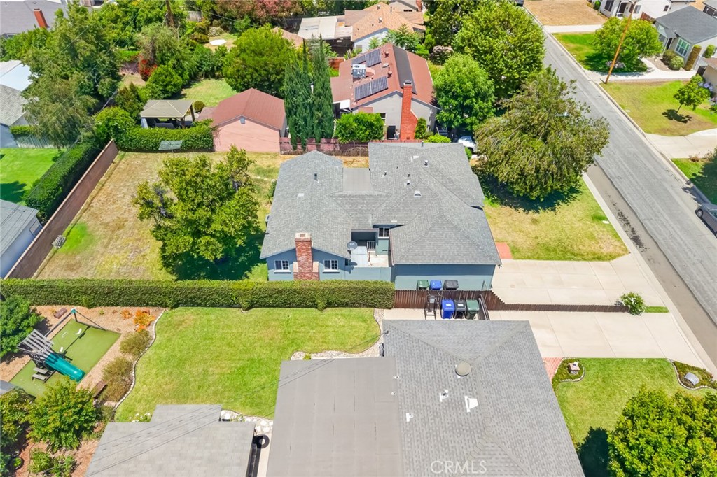 Property photo 43