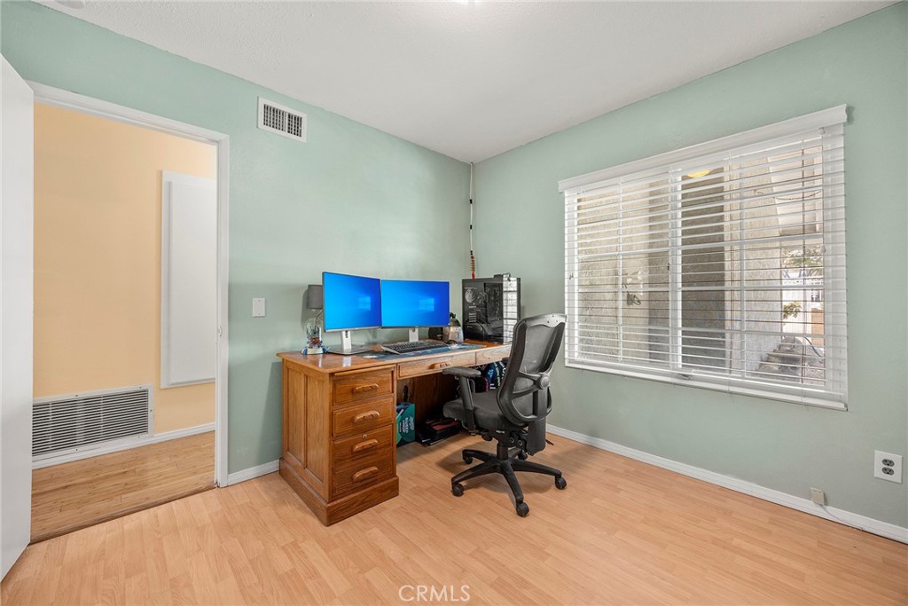 Property photo 31