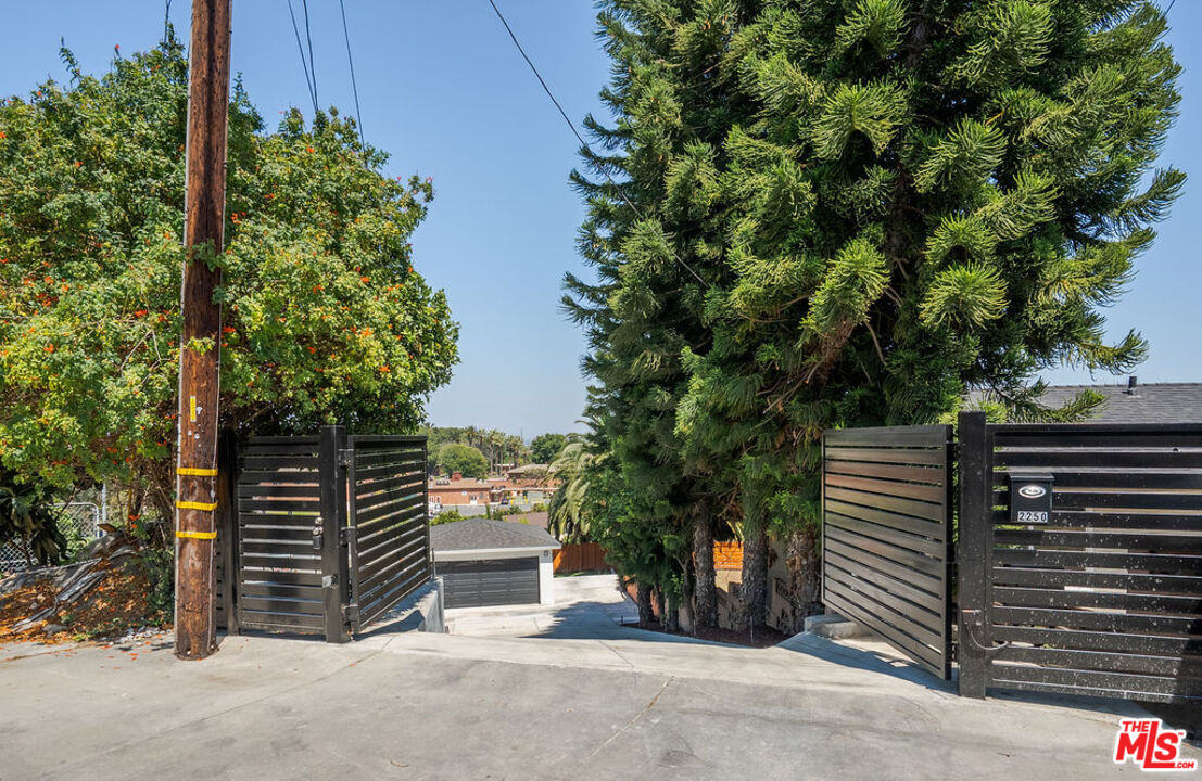 Property photo 46
