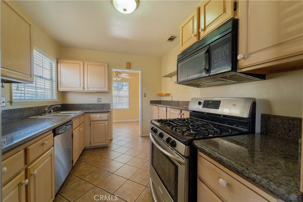 Property photo 17