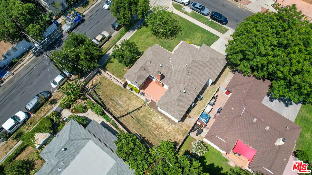 Property photo 25