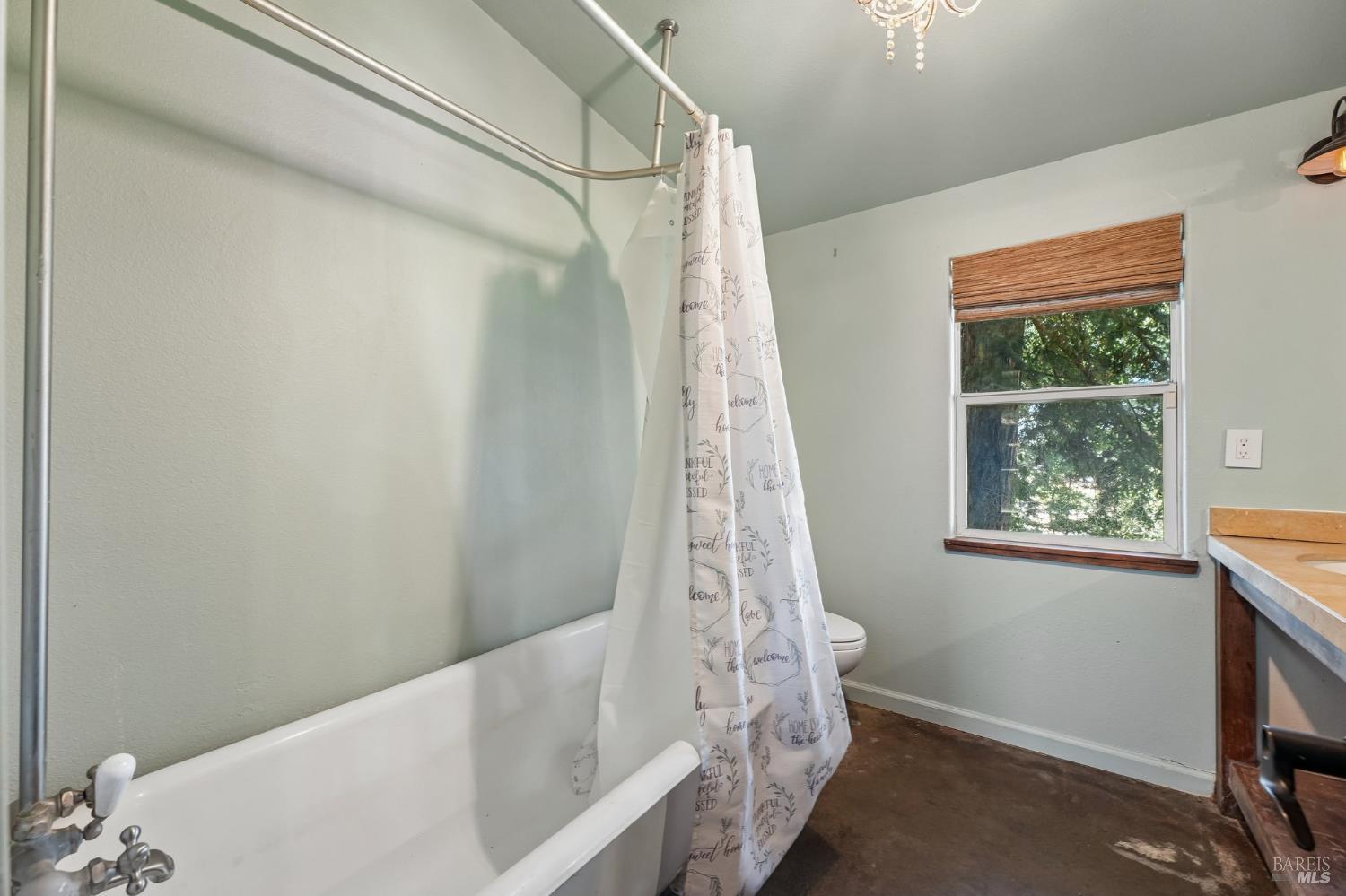 Property photo 32