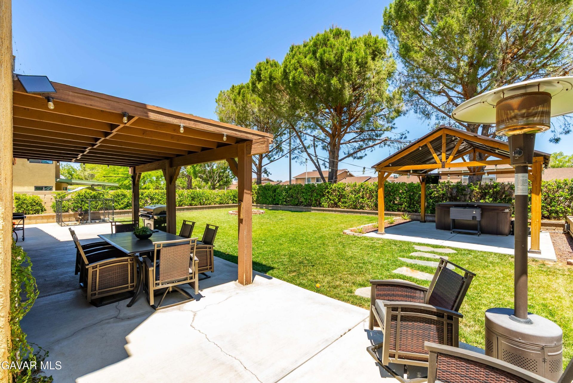 Property photo 33
