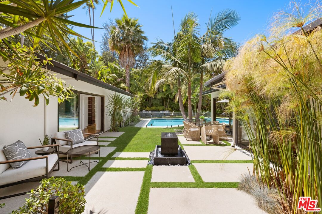 Property photo 44