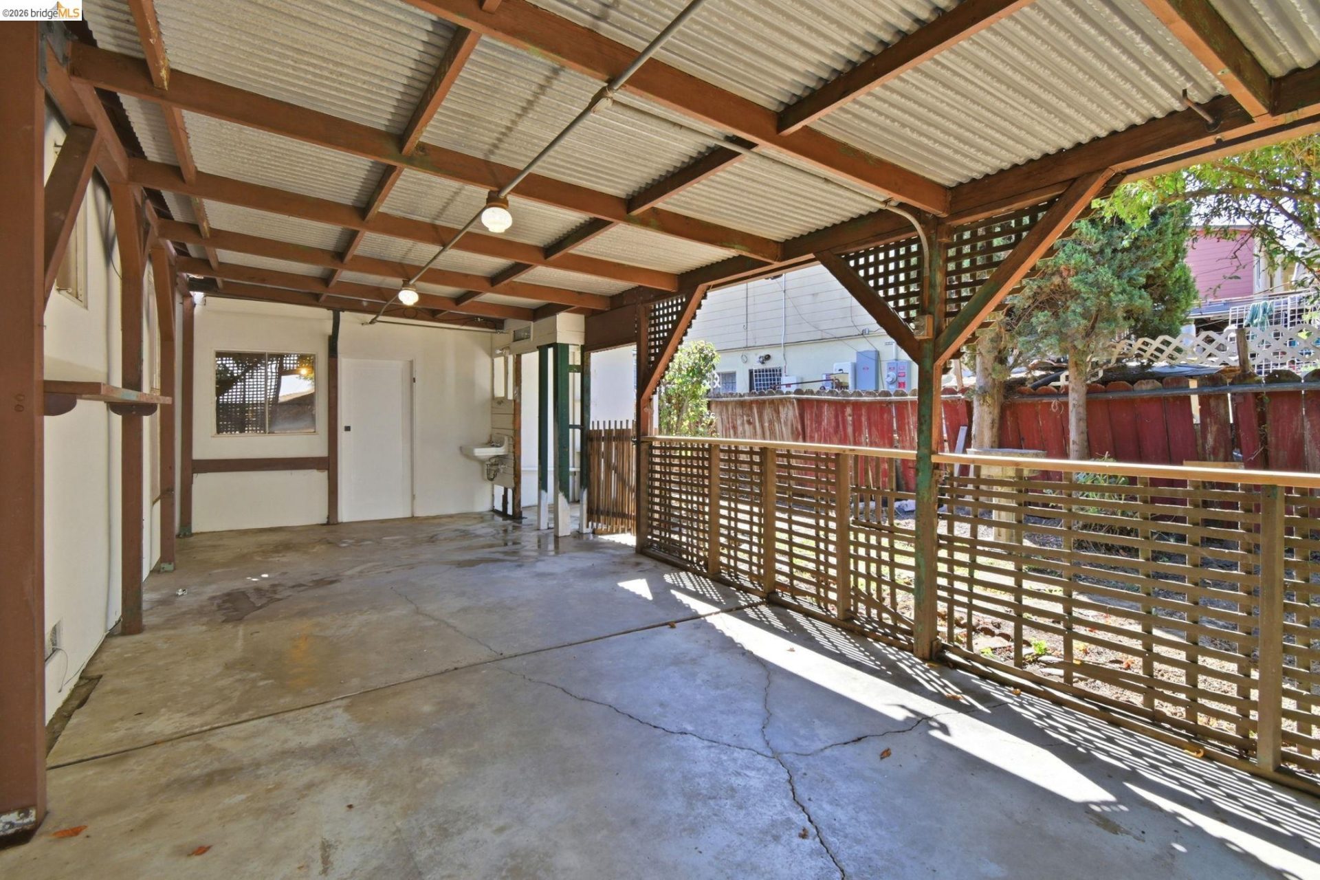 Property photo 31