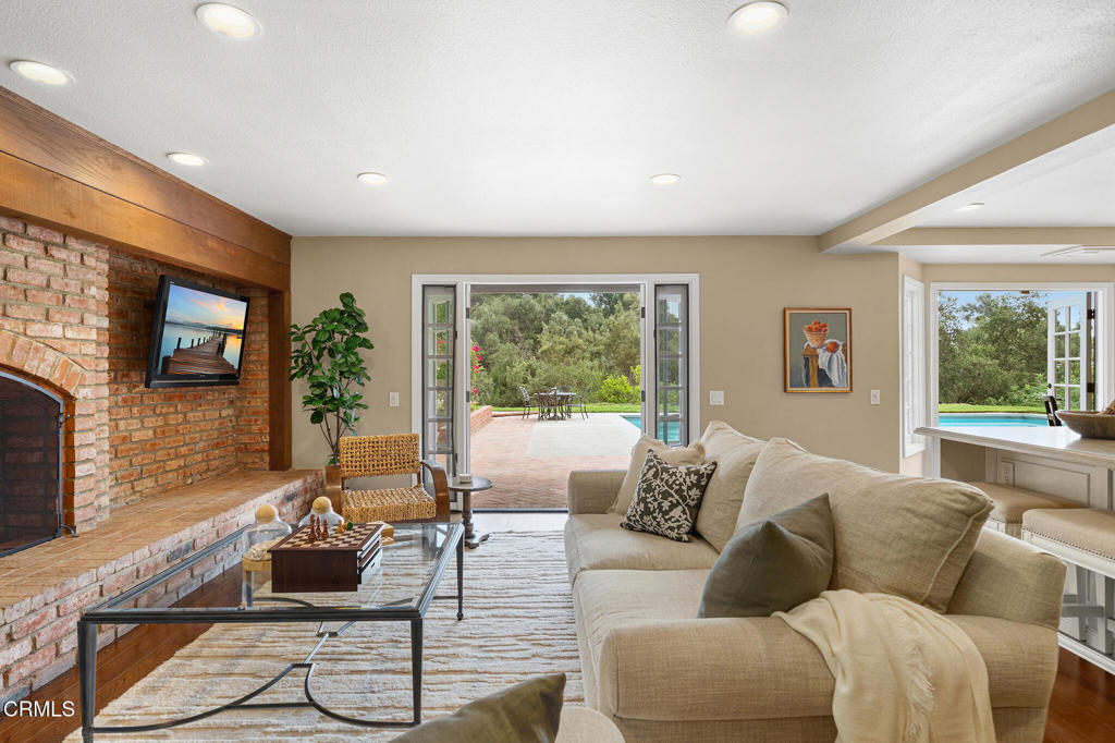 Property photo 38