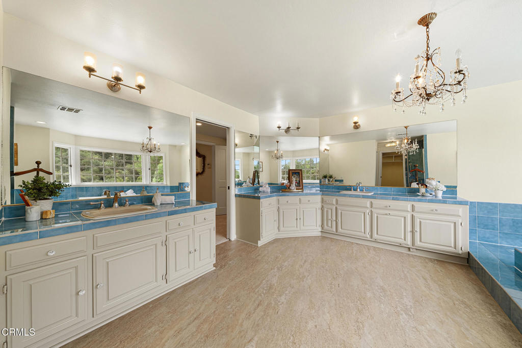 Property photo 48