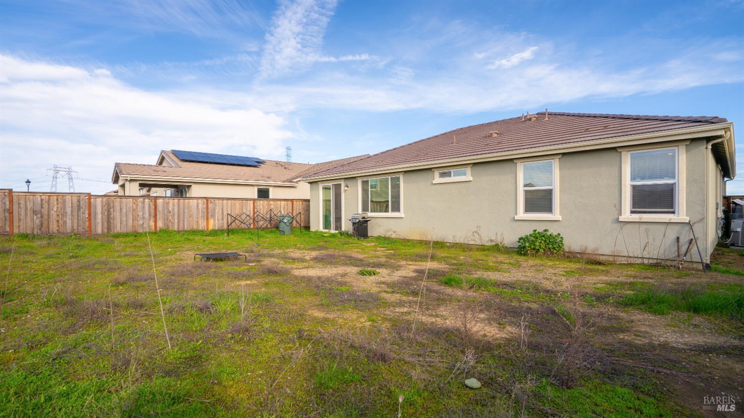 Property photo 34