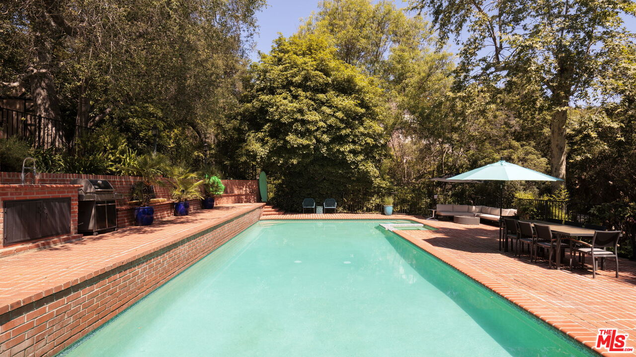 Property photo 50