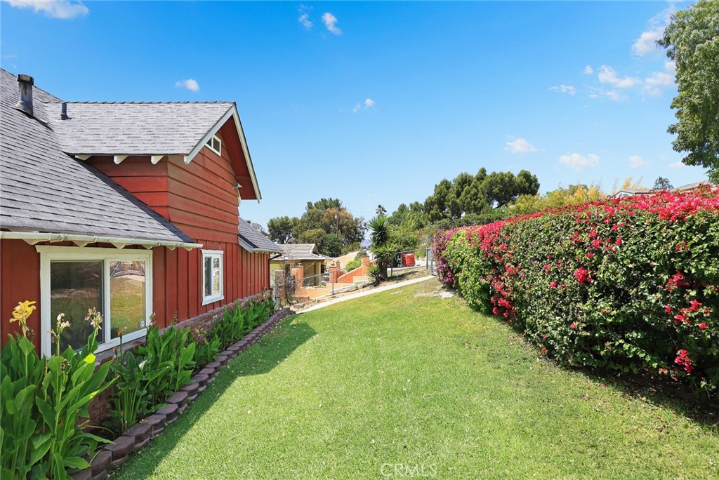 Property photo 24
