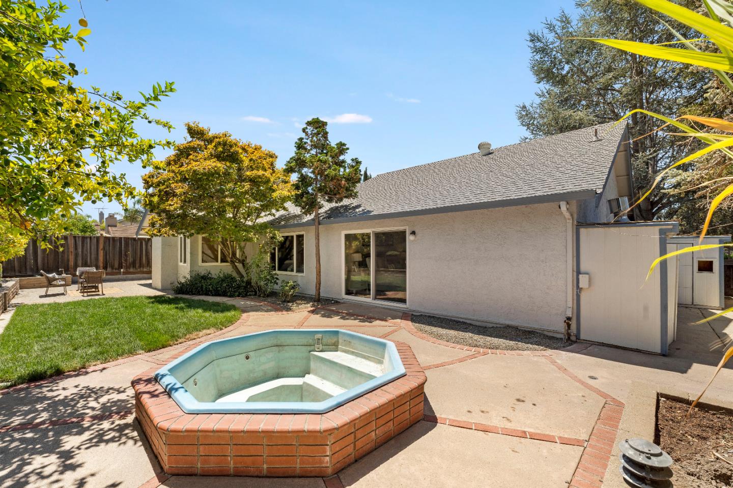 Property photo 43