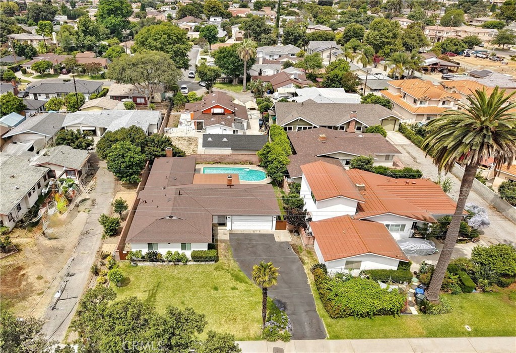Property photo 33