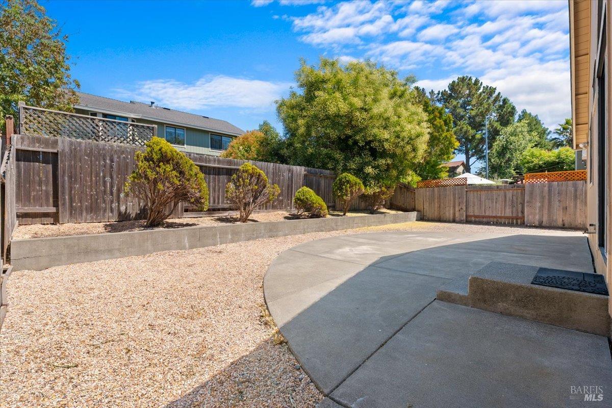 Property photo 38