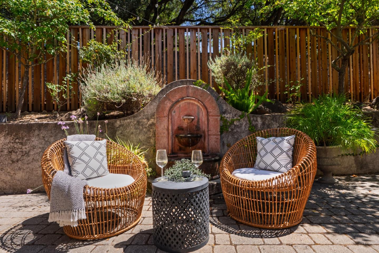 Property photo 36