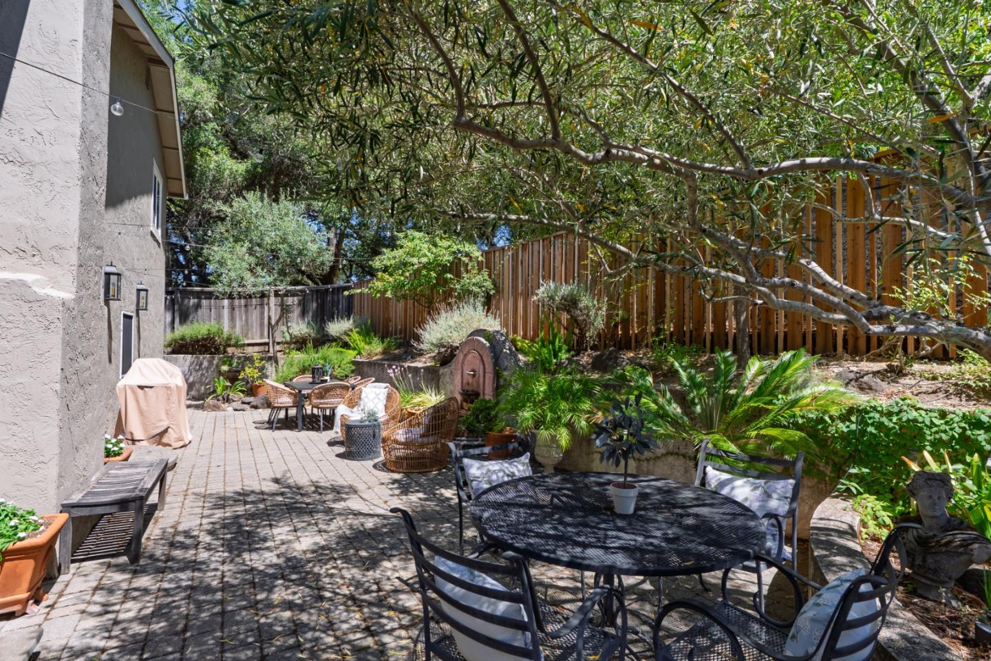 Property photo 37