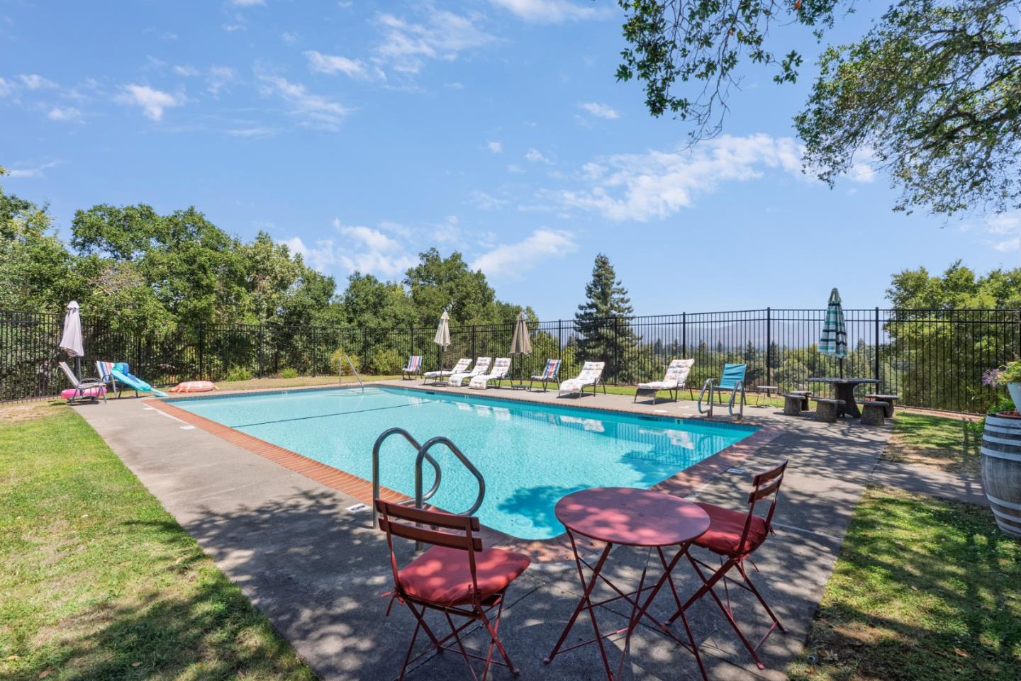 Property photo 44