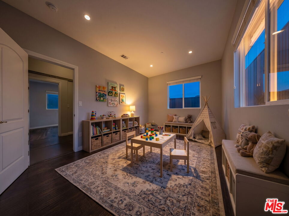 Property photo 46